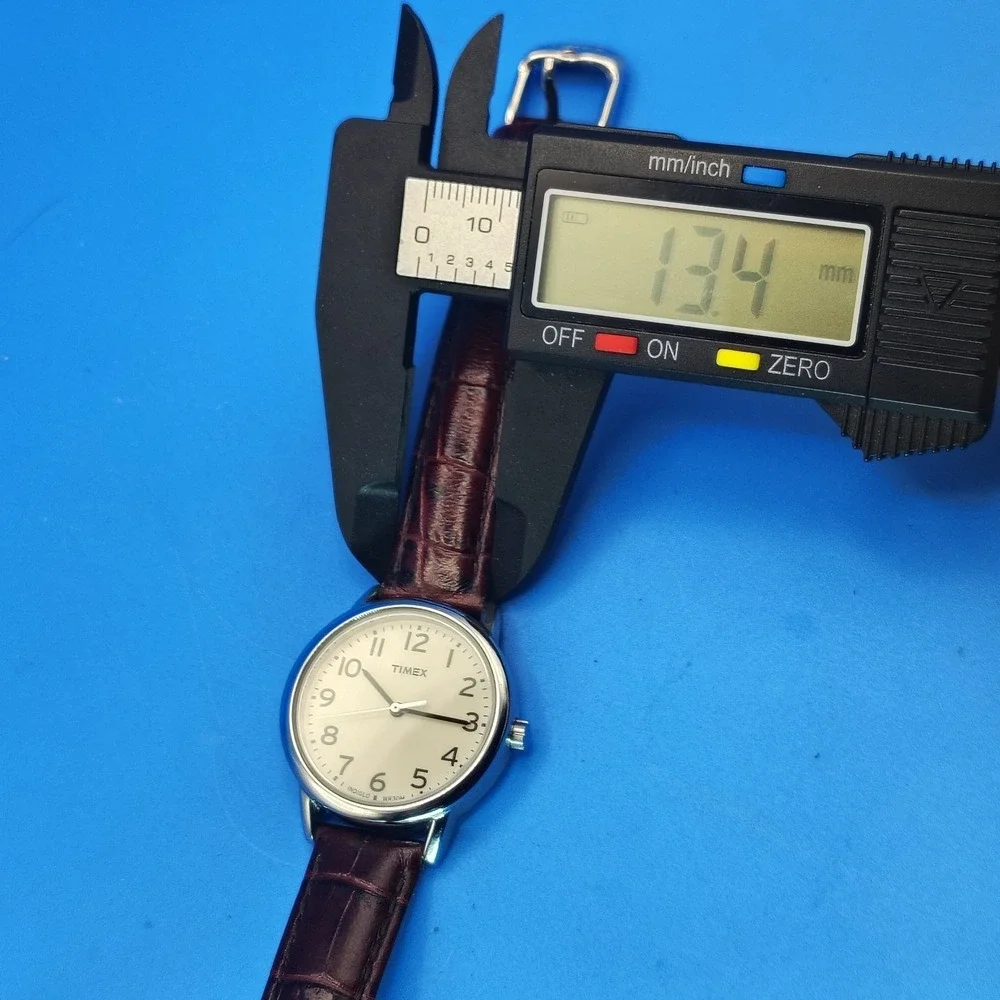 Vintage 2009 Timex Easy Reader 25mm Women's Quartz Watch‎ Genuine Leather Strap